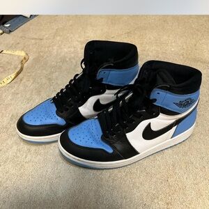 Air Jordan 1 High UNC Blue Tow
